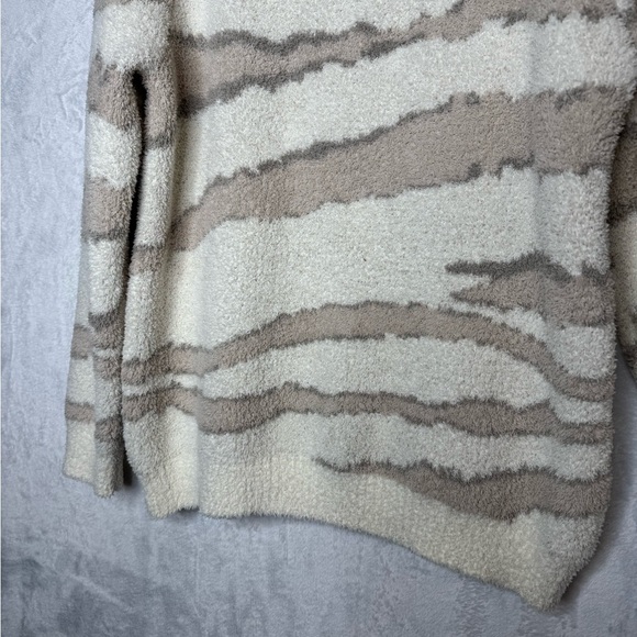 Barefoot Dreams Cozy Chic Seaside Crew Pullover Sweater Coastal - Picture 6 of 9